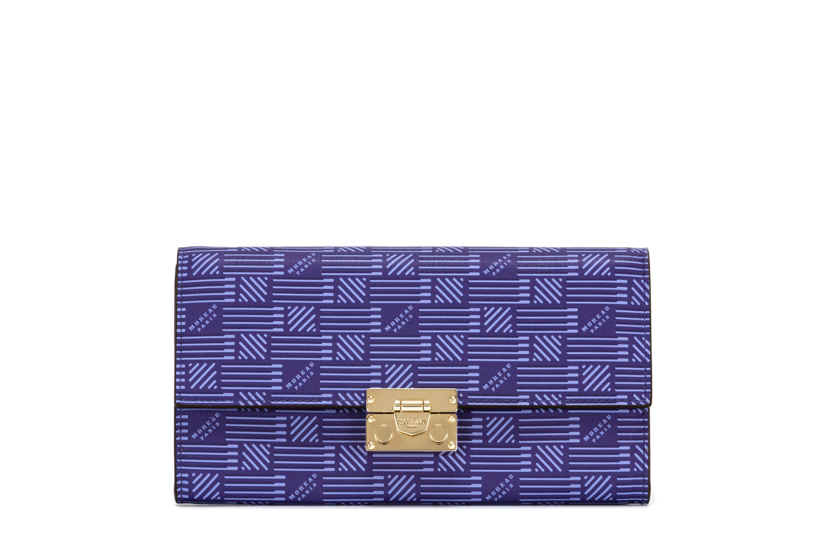 GIGI CLUTCH