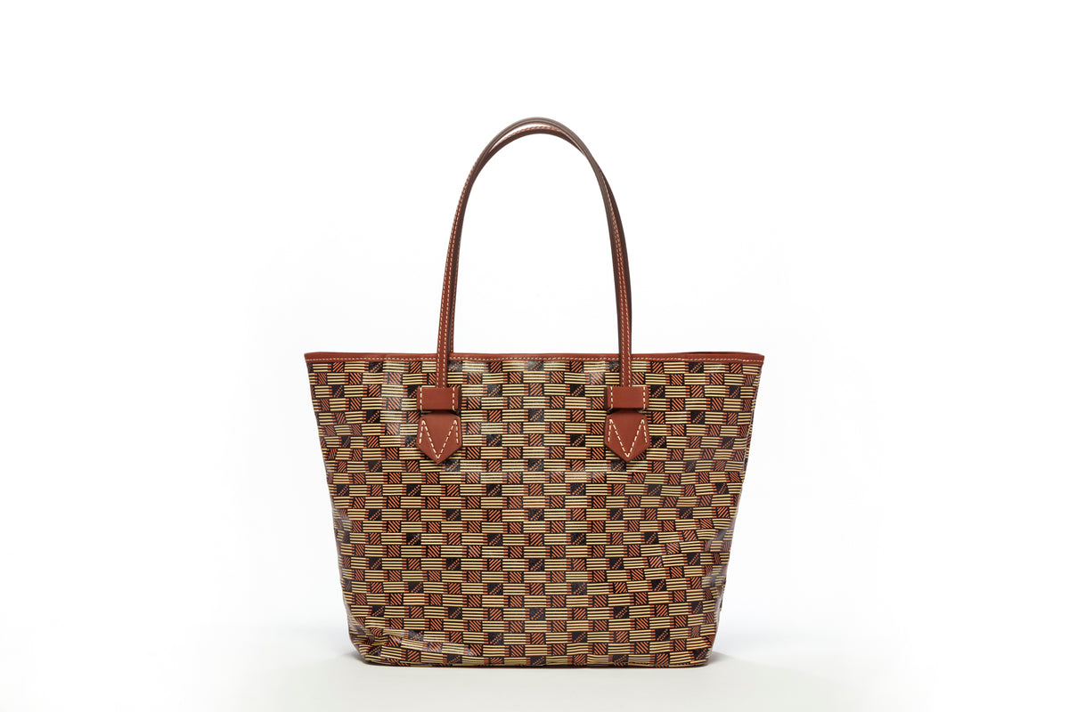 SAINT TROPEZ GM