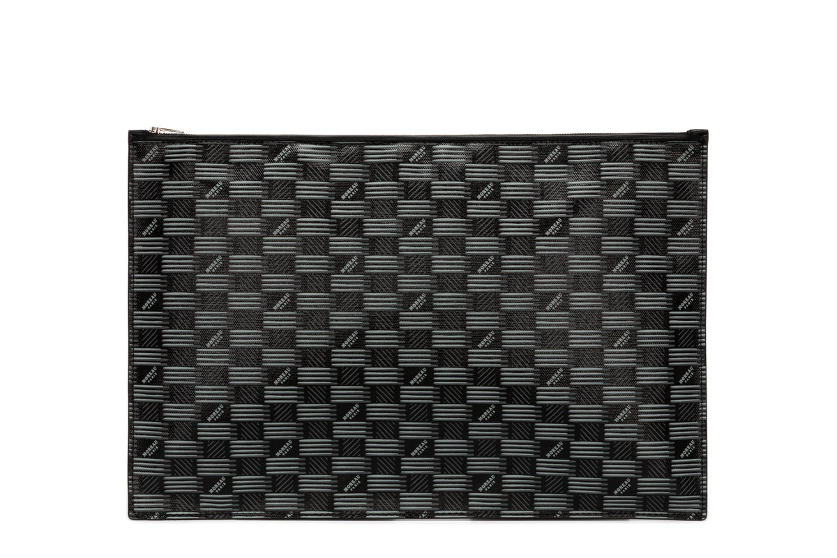 POUCH 1882